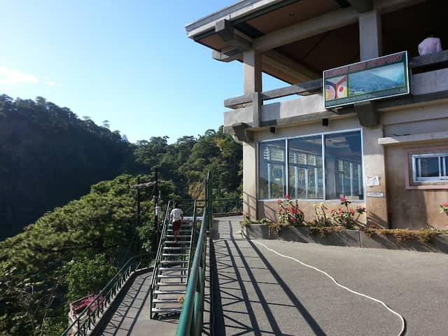 Kennon Road Viewpoint - Image 3