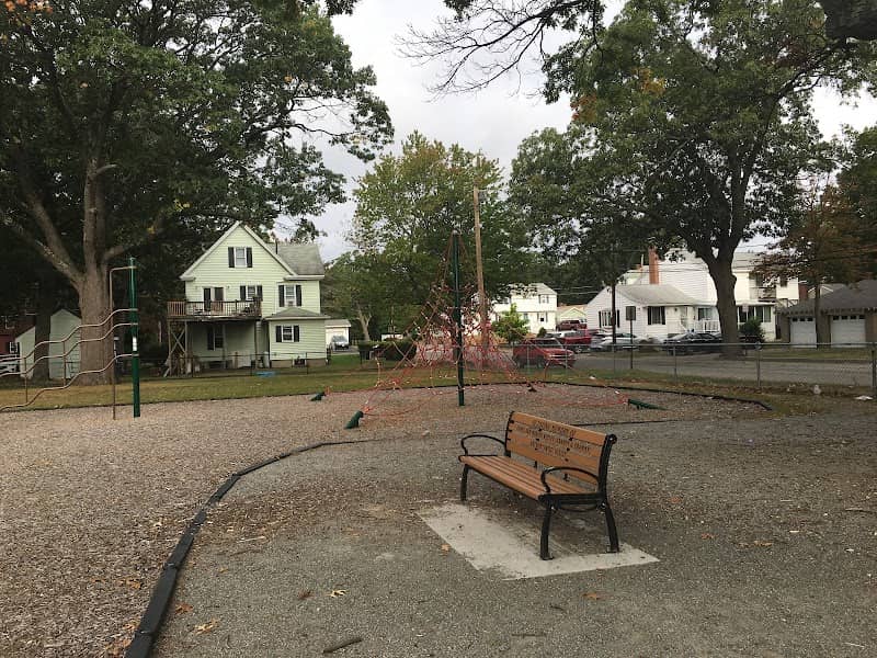Leland Park - Image 1