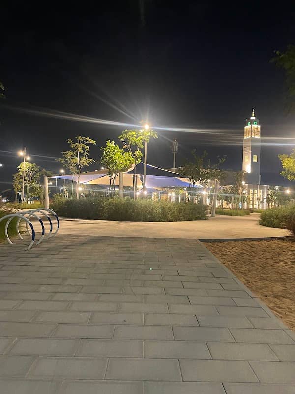 Al Barzah Park - Image 1