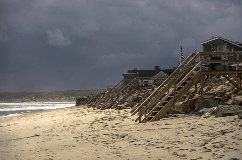 Middle Beach - Image 1