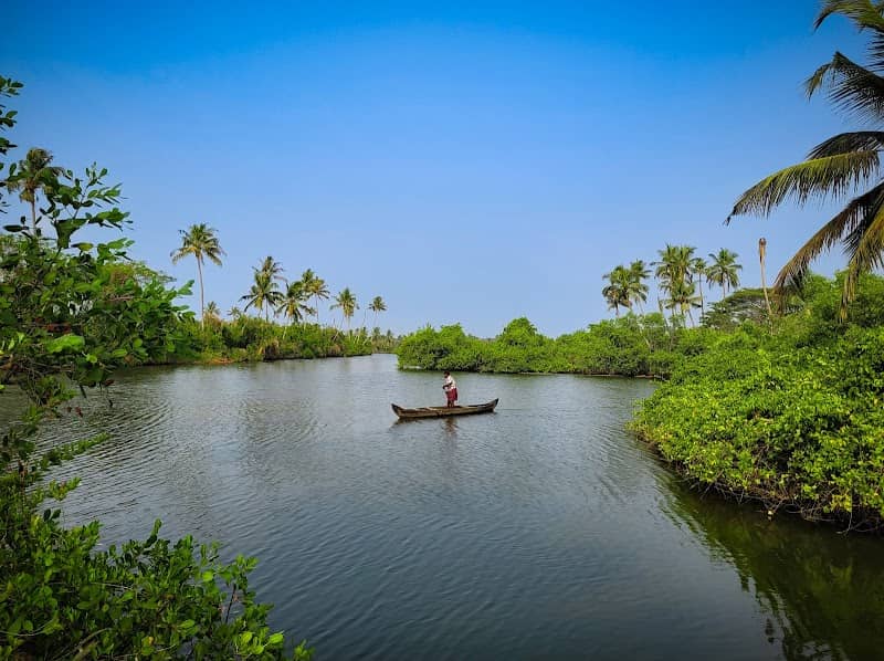 Ulavaipu View Point - Image 1