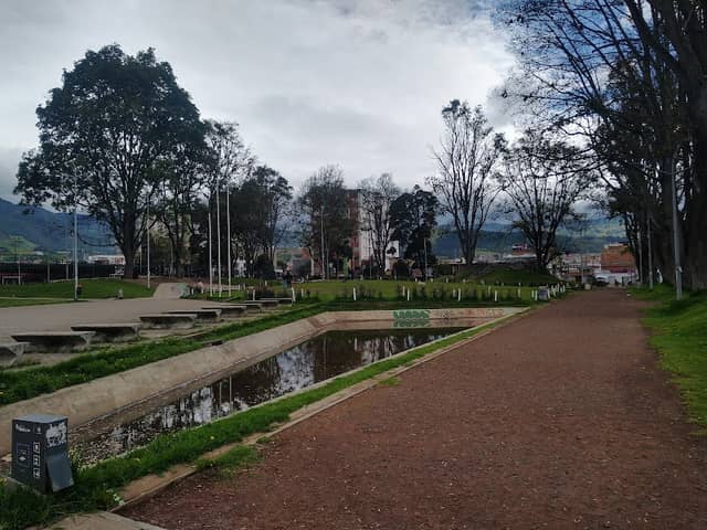 Parque Bolívar - Image 2