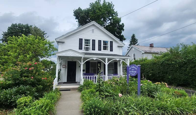 The Dollhouse and Toy Museum of Vermont - Image 1