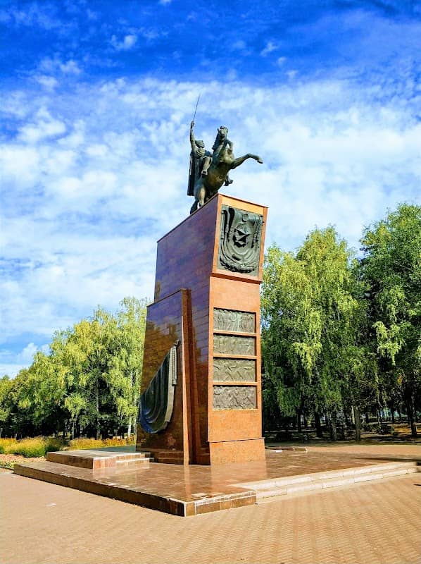 Skver Imeni V. I. Chapayeva - Image 1