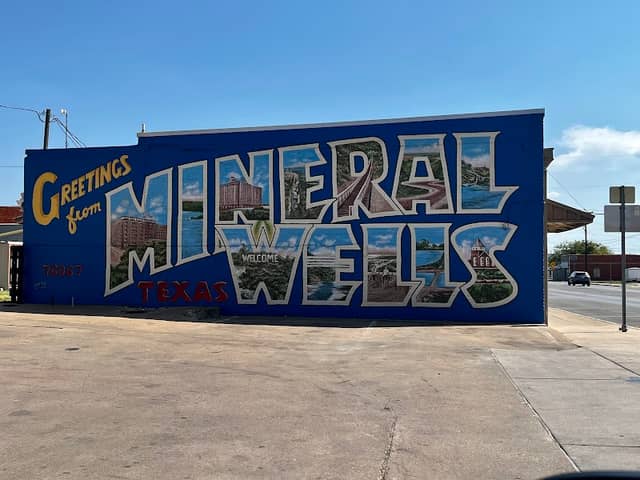 Mineral Wells Postcard Mural - Image 1