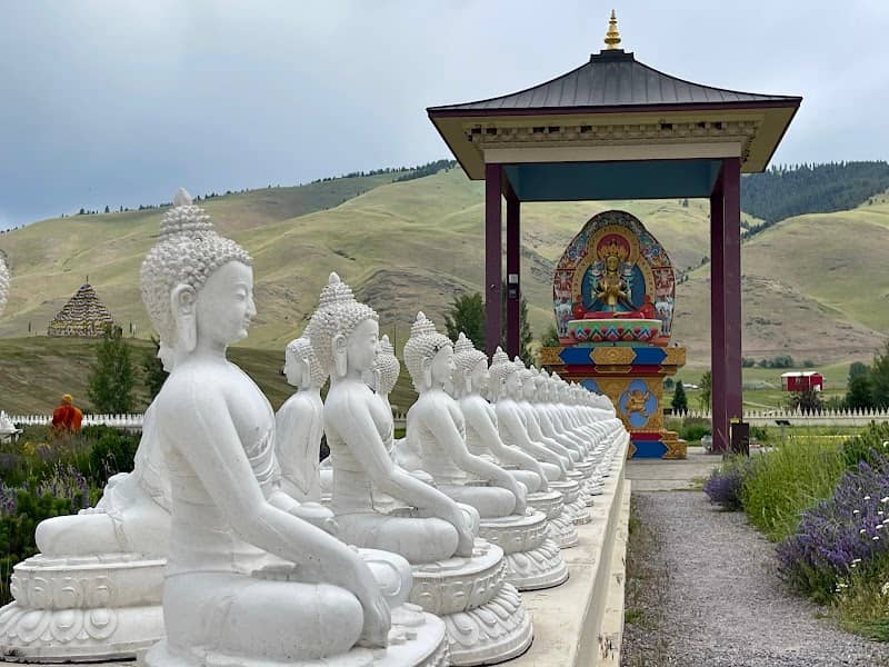 Garden of One Thousand Buddhas - Image 2