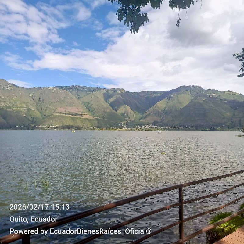 Mirador de Laguna de Yahuarcocha - Image 1