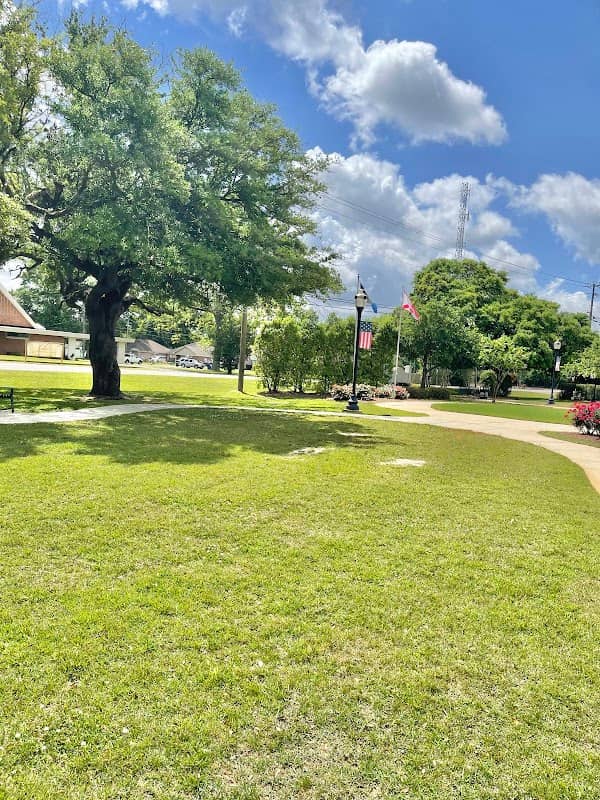 Honor Park - Image 1