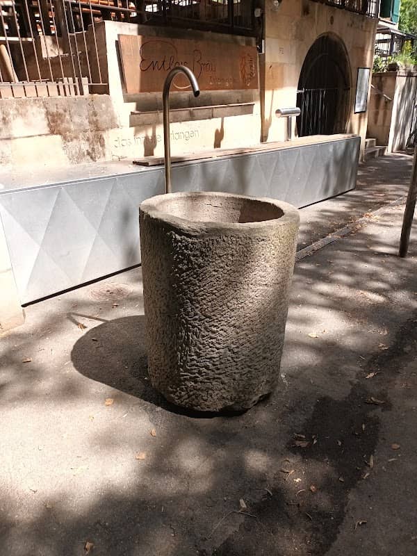 Brunnen - Image 1