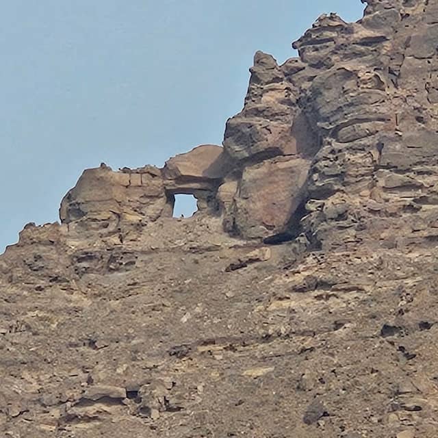 المنخرق - Image 1