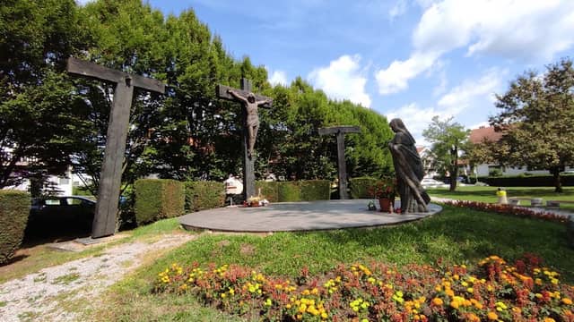 Park i Milenijski križ - Image 1