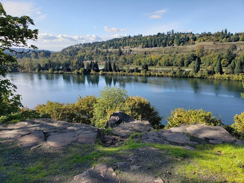 Canemah Bluff Nature Park - Image 1