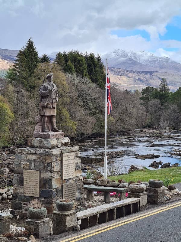 Killin War Memorial - Image 1
