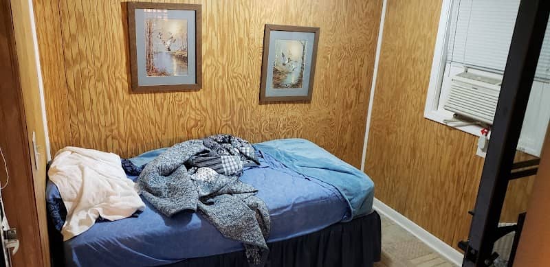Tiger Creek Falls Inn - Image 1