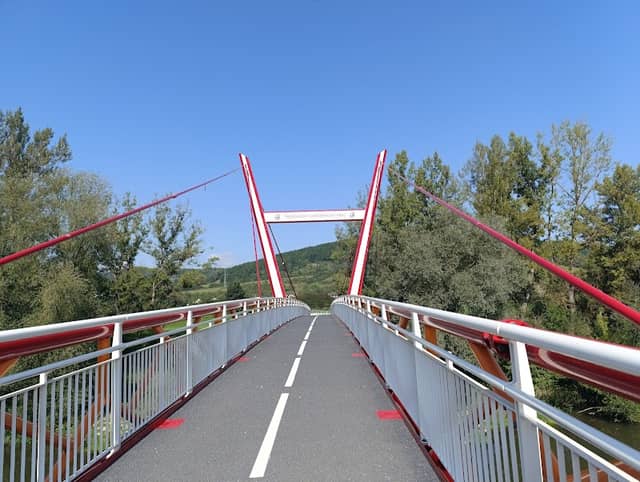 Cyklo most cez Váh - Image 1