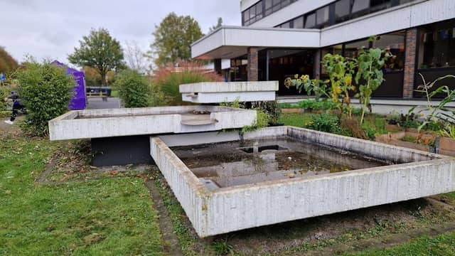 Kaskadenbrunnen, Riemsloh - Diakonie - Image 1