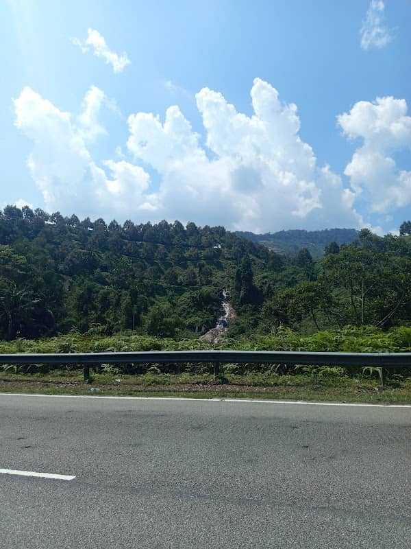 Genting Peres view waterfall - Image 1