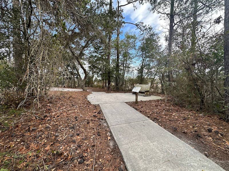 Salty Dog Dog Park - Image 2
