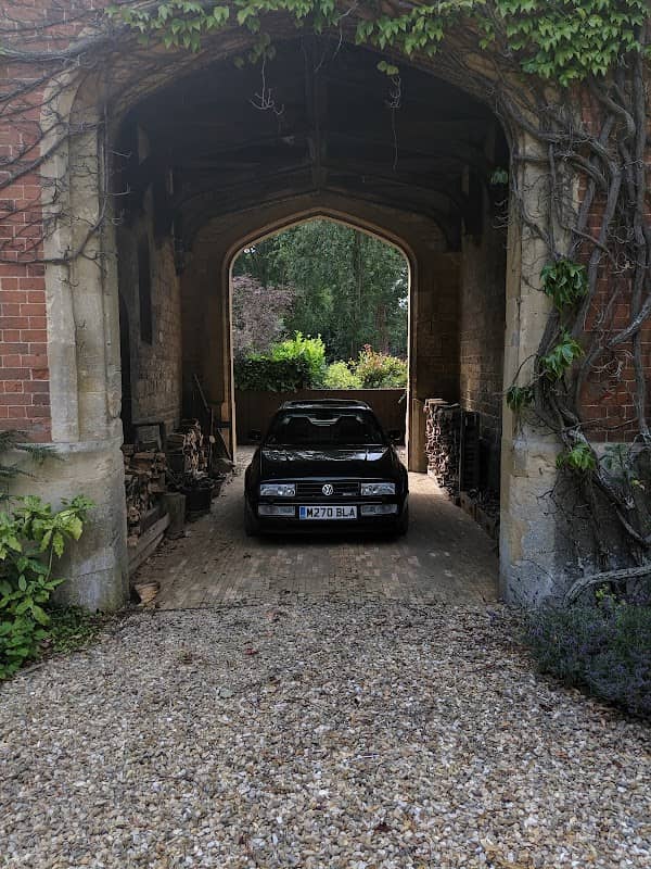 Toddington Manor - Image 2