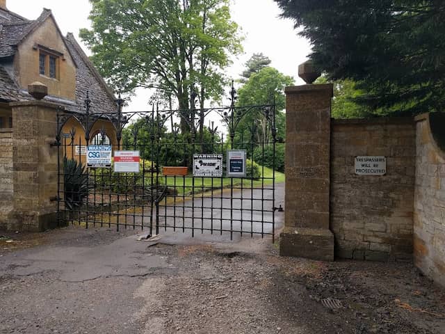 Toddington Manor - Image 1