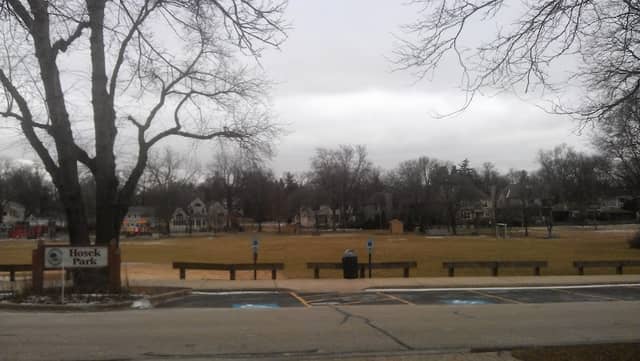 Hosek Park - Image 1