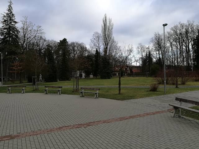 Veřejný park - Image 1