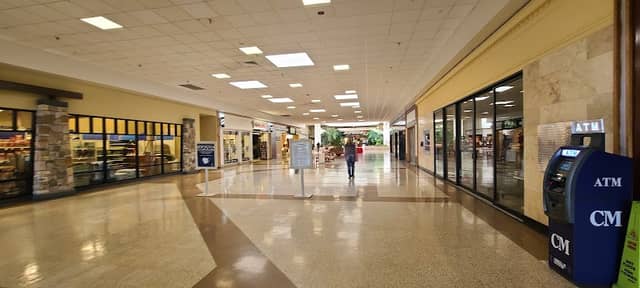 Crossroads Mall - Image 2