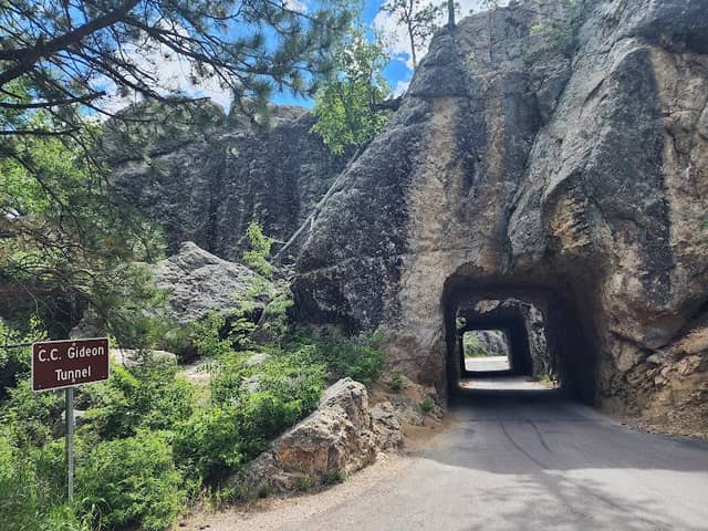 CC Gideon Tunnel - Image 1