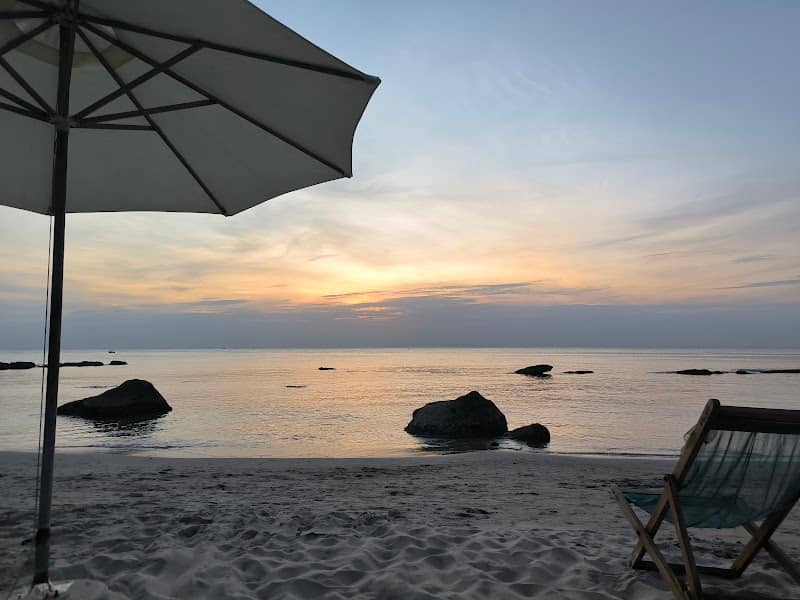Longo beach view point - Image 2