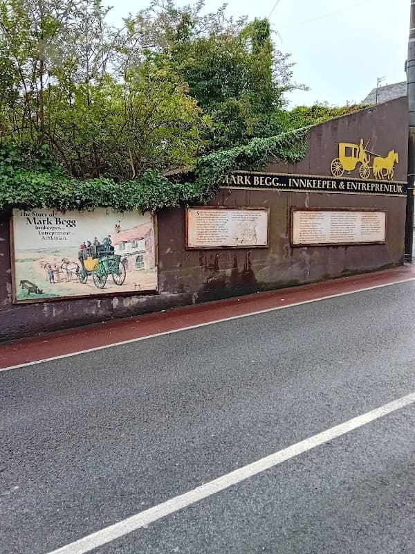Mark Begg memorial - Image 1