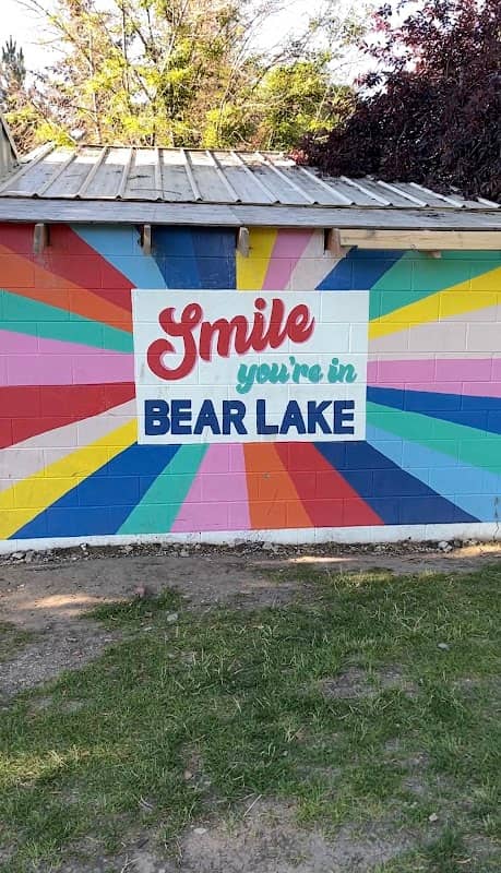 Smile You’re in Bear Lake Mural - Image 1