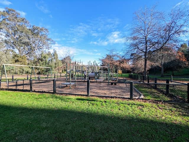 Fairview Park - Image 2