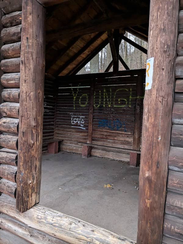 Aussichtspunkt Schutzhütte - Image 1