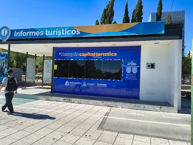 Bus turístico - Image 1