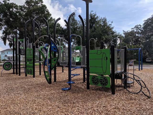 Azalea Lane Playground - Image 1