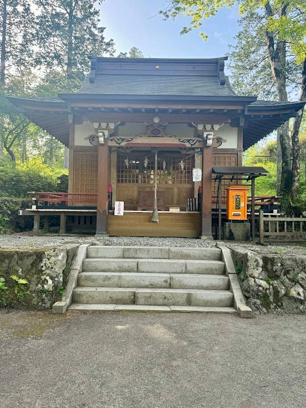 Tainai Shrine - Image 1