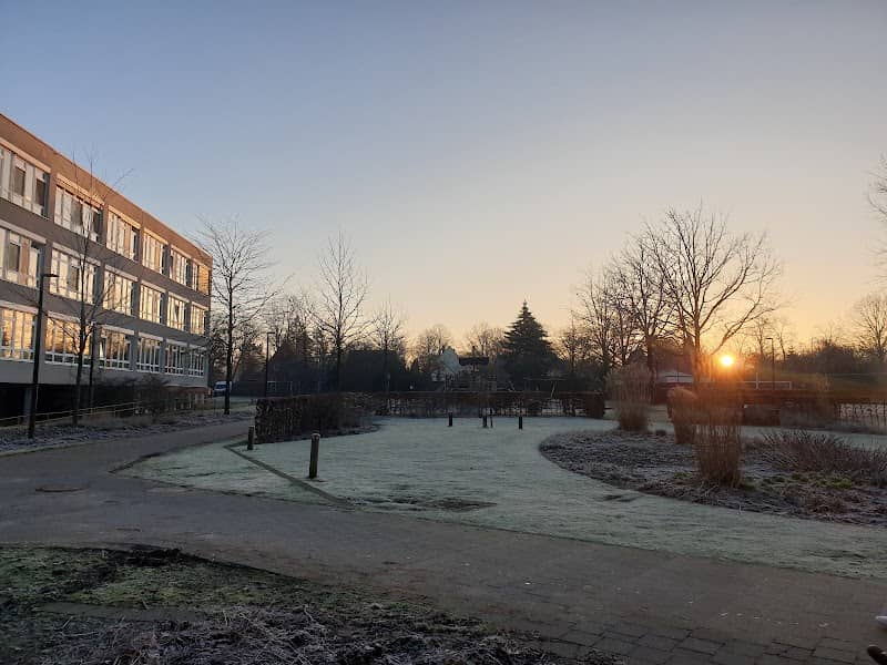 Krankenhaus Park - Image 1