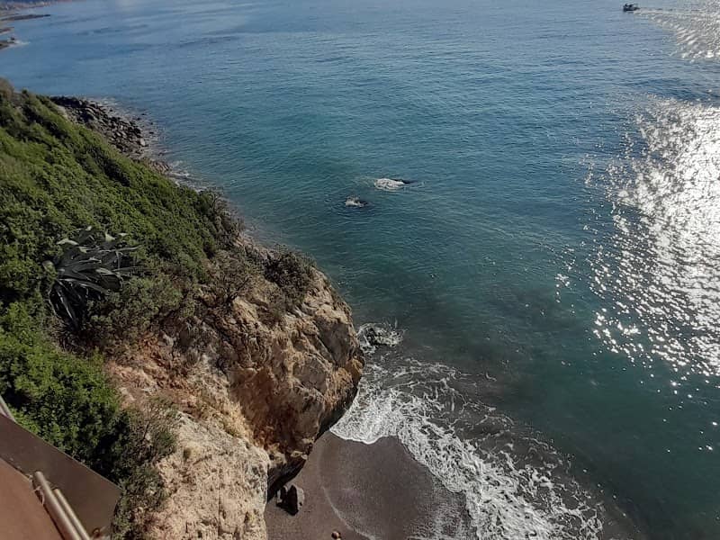 Baia sotto il castello - Image 2