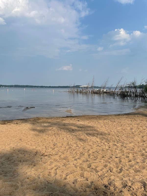 Memorial Beach Park - Image 2