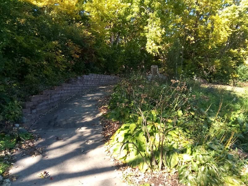 Fred Lawshe Park - Image 1