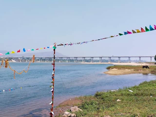 Gondri Ghat - Image 1