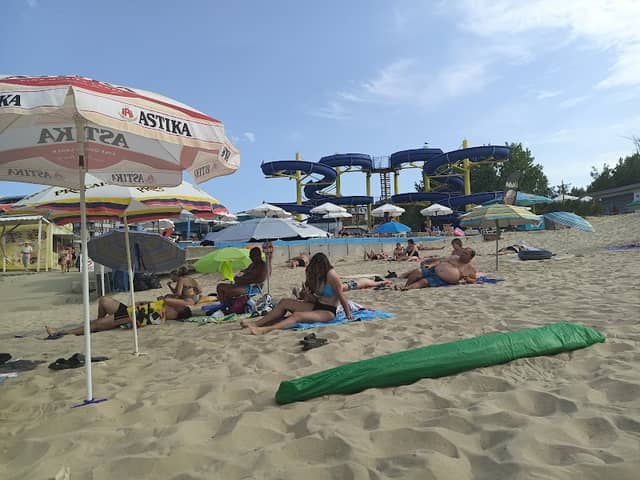 Water Attractions - Image 1