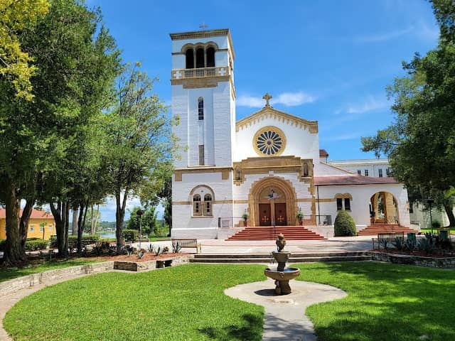 Saint Leo Abbey and Benedictine Monks - Image 1