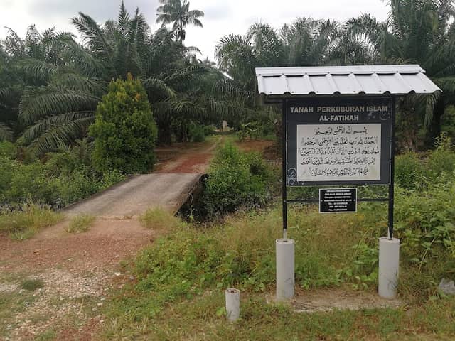 Taman Perkuburan Islam Parit Amal - Image 2