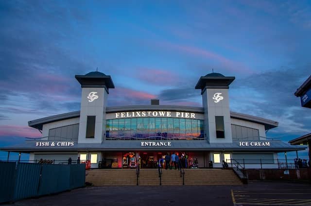 Felixstowe Pier - Image 2