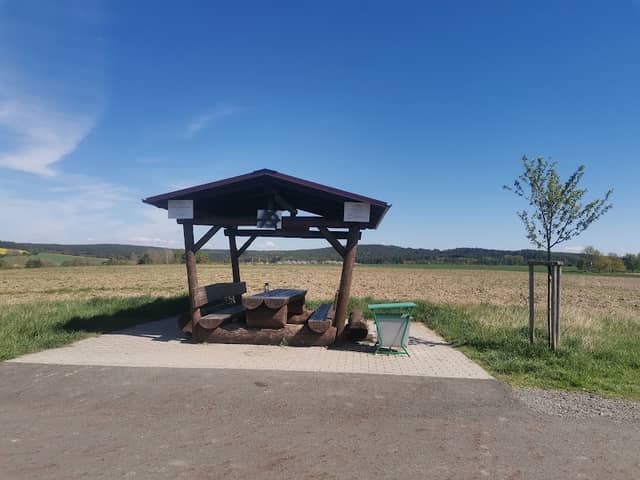 Turistický přístřešek - Image 1