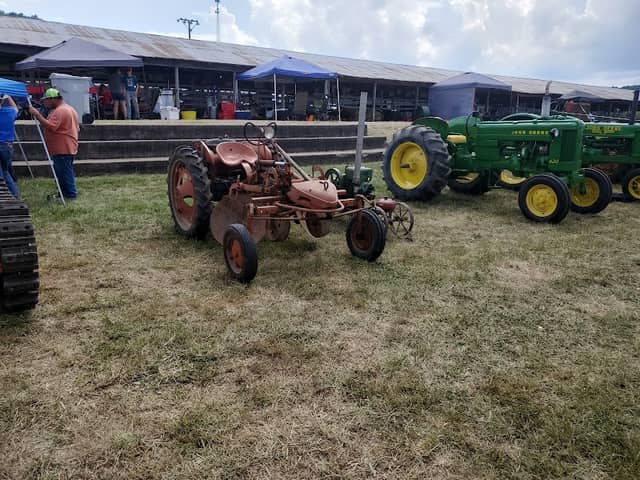ST FRANCOIS COUNTY FAIR GROUNDS - Image 1