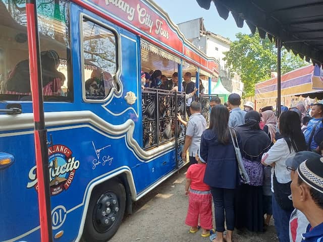 Halte Bus Macito (Malang City Tour) - Image 1