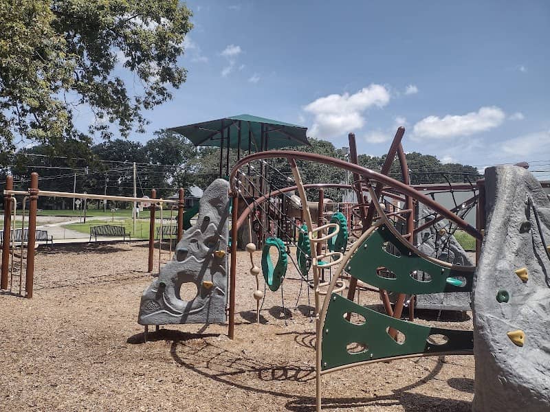 Historic Talmo Park - Image 1