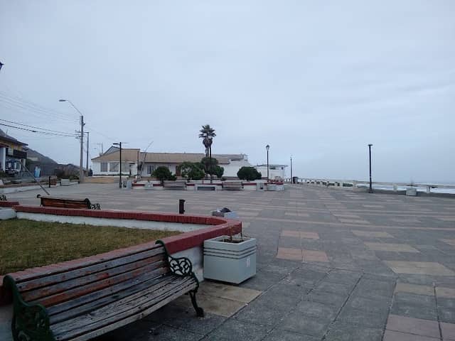 Plaza Balneario Iloca - Image 1